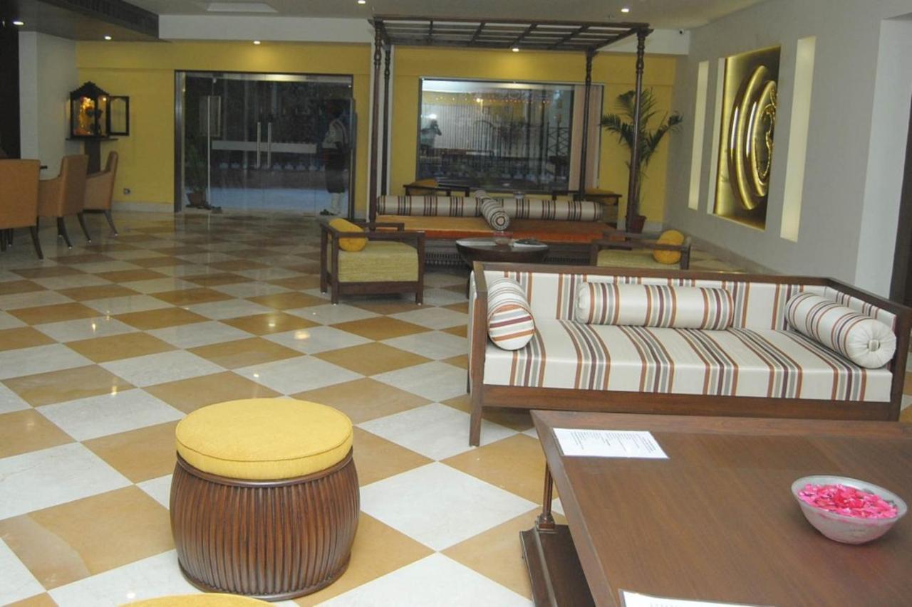 Hotel Abigail Goradia'S Shirdi Εξωτερικό φωτογραφία
