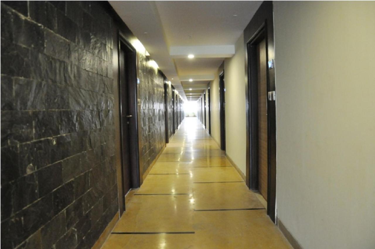 Hotel Abigail Goradia'S Shirdi Εξωτερικό φωτογραφία