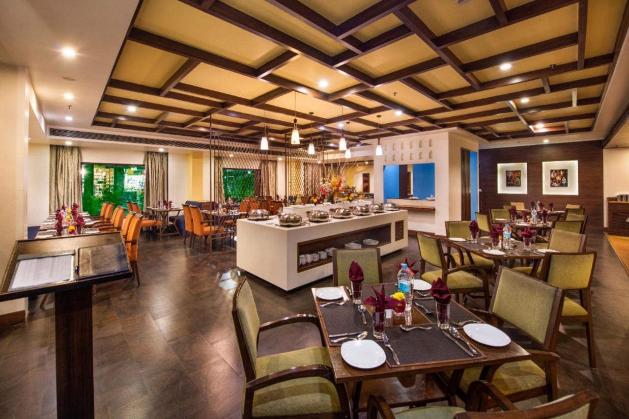 Hotel Abigail Goradia'S Shirdi Εξωτερικό φωτογραφία