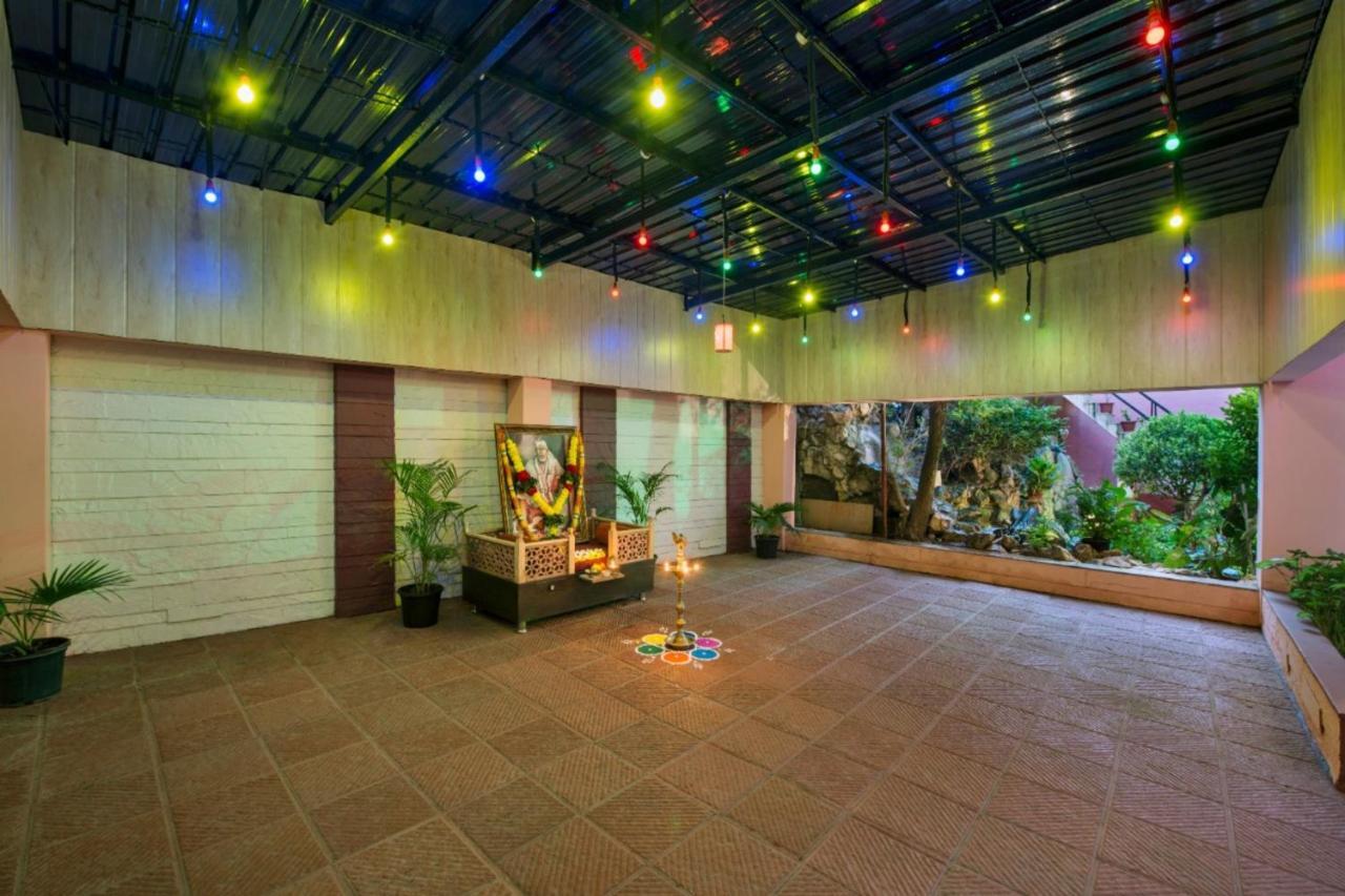 Hotel Abigail Goradia'S Shirdi Εξωτερικό φωτογραφία