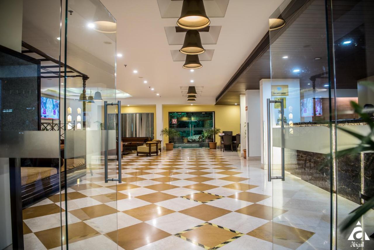Hotel Abigail Goradia'S Shirdi Εξωτερικό φωτογραφία