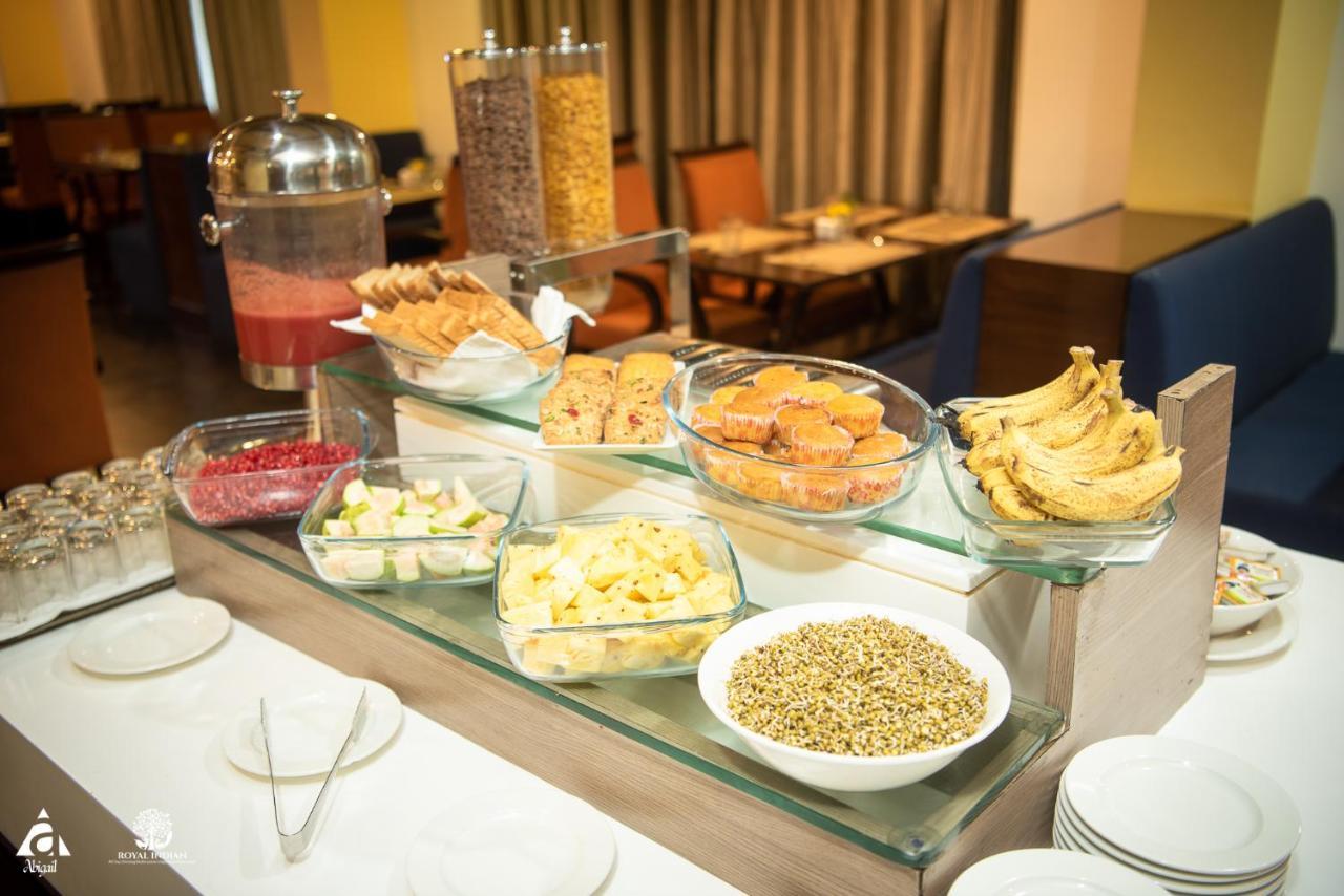 Hotel Abigail Goradia'S Shirdi Εξωτερικό φωτογραφία